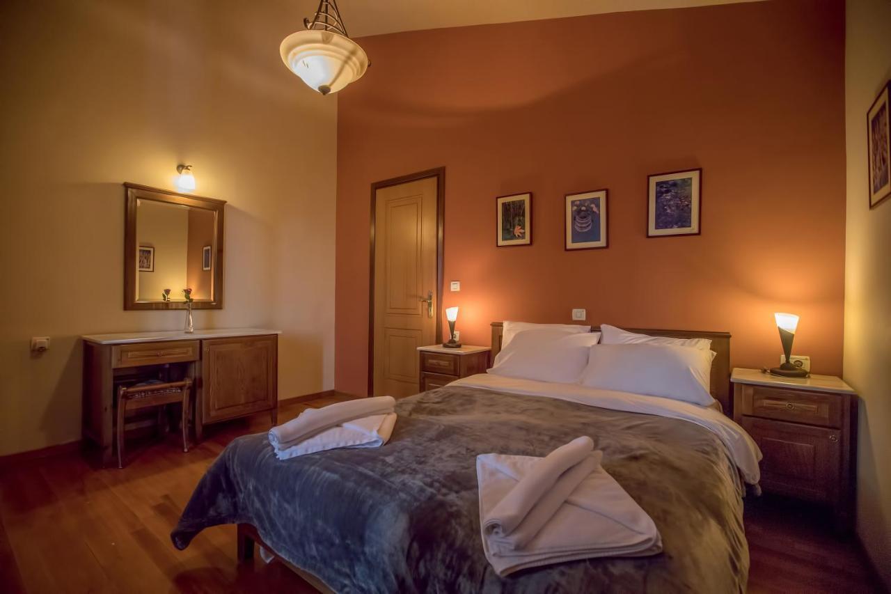 Aparthotel Ktima Alonaki à Plastiras Extérieur photo