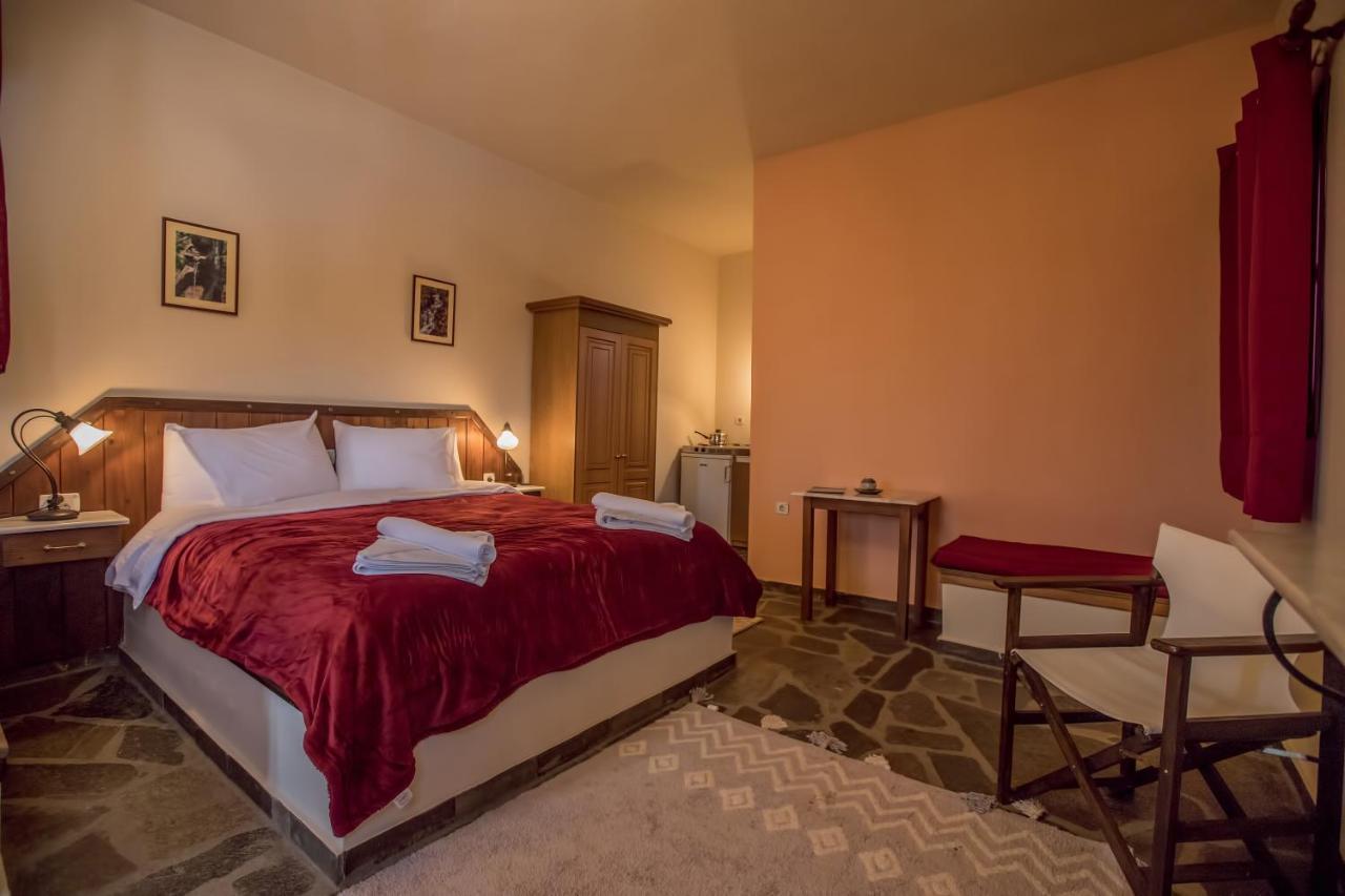 Aparthotel Ktima Alonaki à Plastiras Extérieur photo